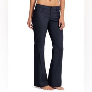 ATHLETA Black Dipper Pants Women's Size 8 Straight Leg Nylon Fitness